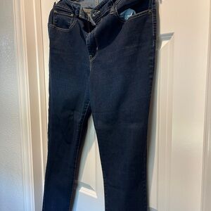 Levi's Women's Skinny Jeans in Dark Blue Denim